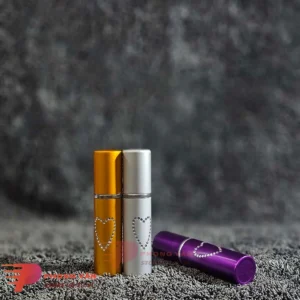 Bình xịt hơi cay thỏi son Perfume
