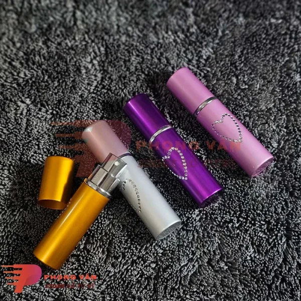 Bình xịt hơi cay thỏi son Perfume - Hình ảnh 2